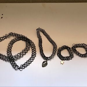 🔥ELASTIC TATTOO CHOKER NECKLACE AND BRACELET🔥